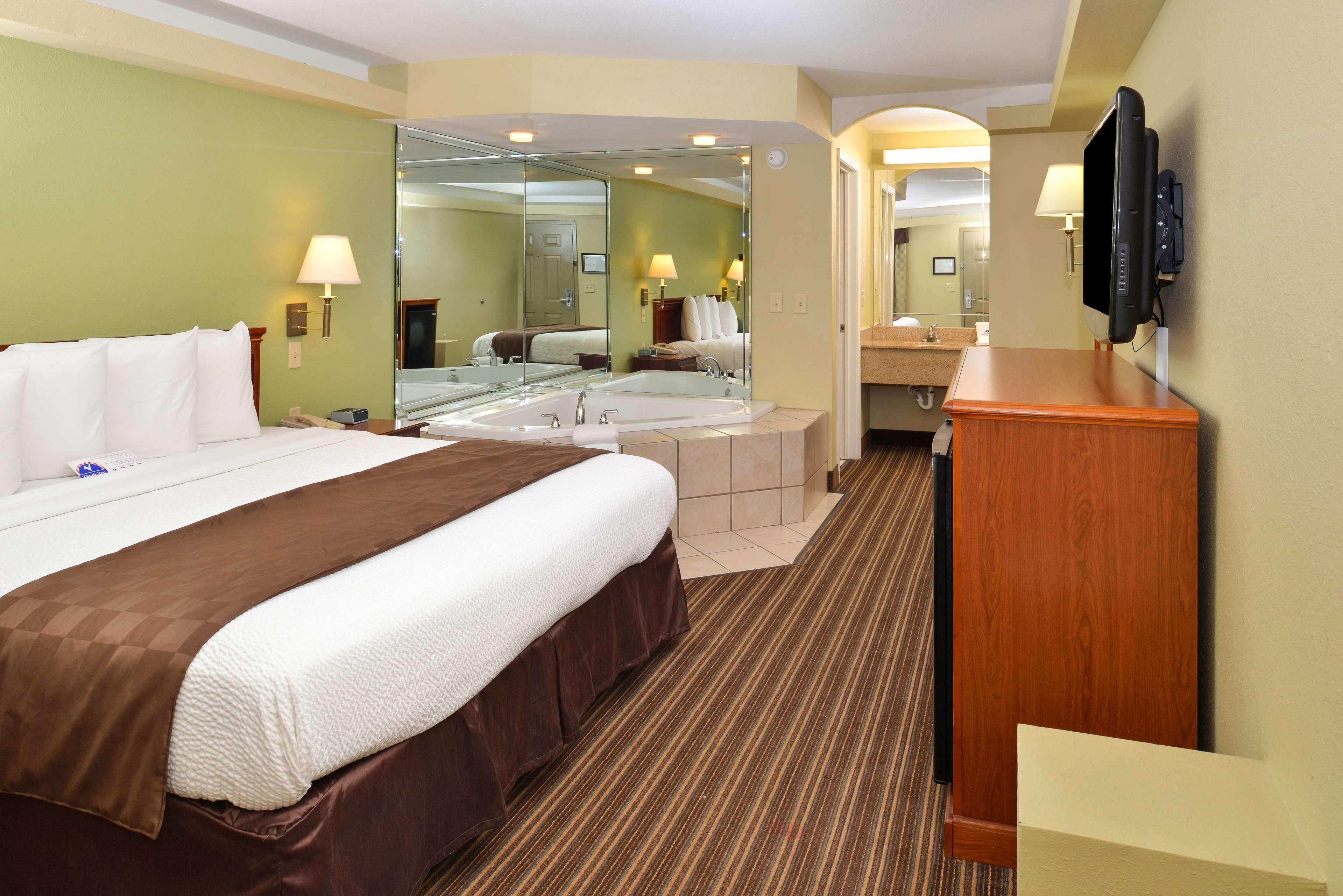 Americas Best Value Inn And Suites Little Rock Zewnętrze zdjęcie
