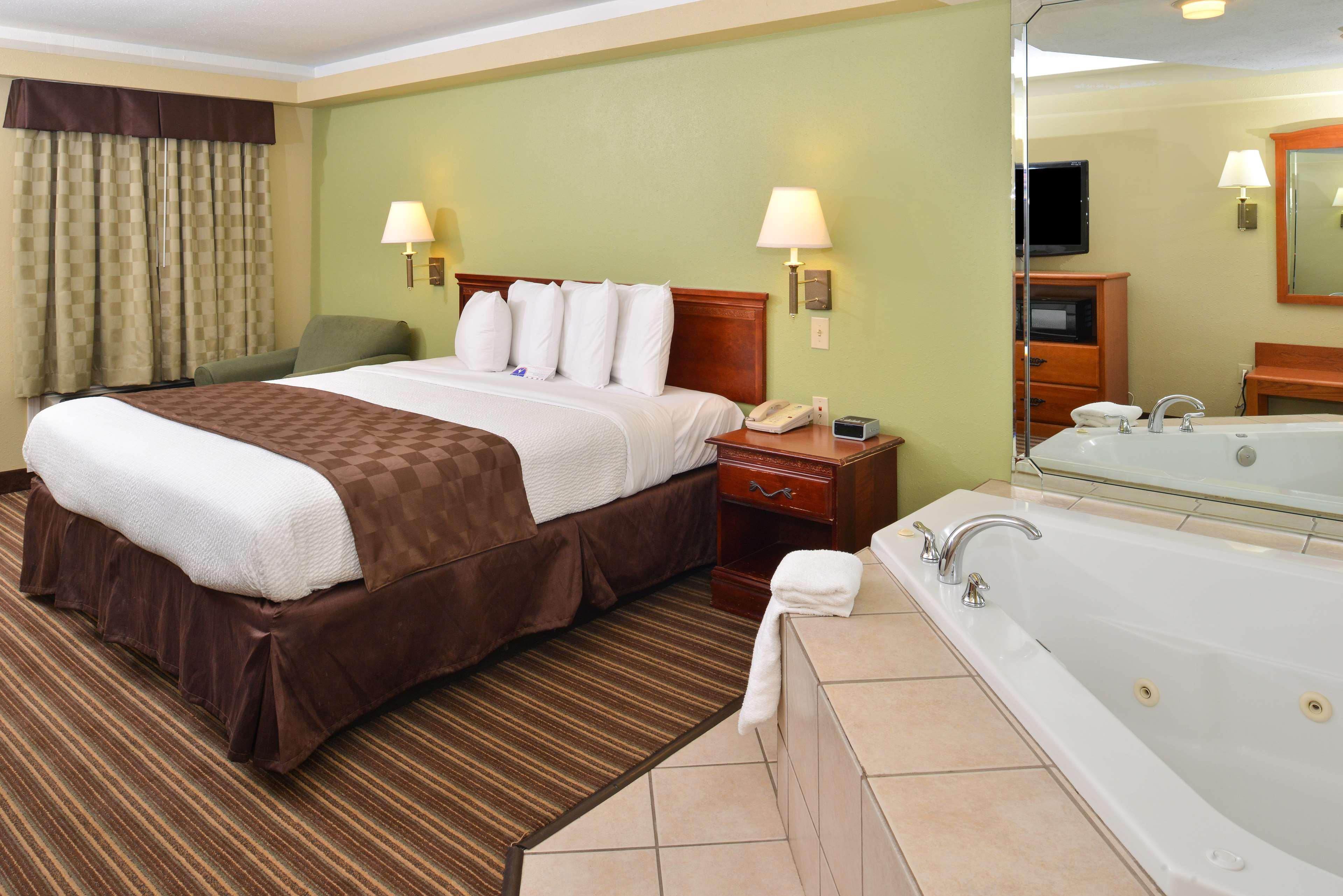 Americas Best Value Inn And Suites Little Rock Zewnętrze zdjęcie
